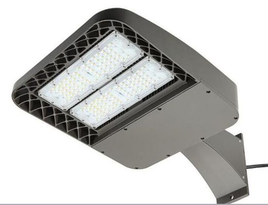 Les lumières menées extérieures superbes de l'éclat 150w 6000k Polonais, parking ont mené le lumen des lumières 15000 fournisseur